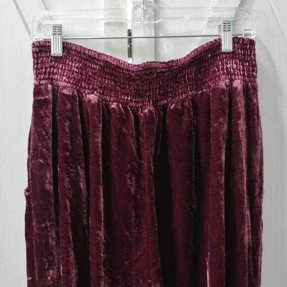 Anthropologie Gloria Velvet Joggers in Wine Bordeaux - Picture 6 of 9
